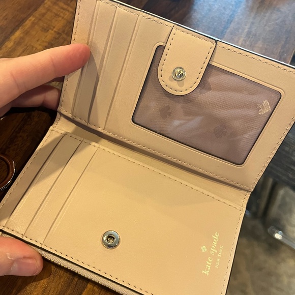 Kate spade purse and wallet - Picture 2 of 9